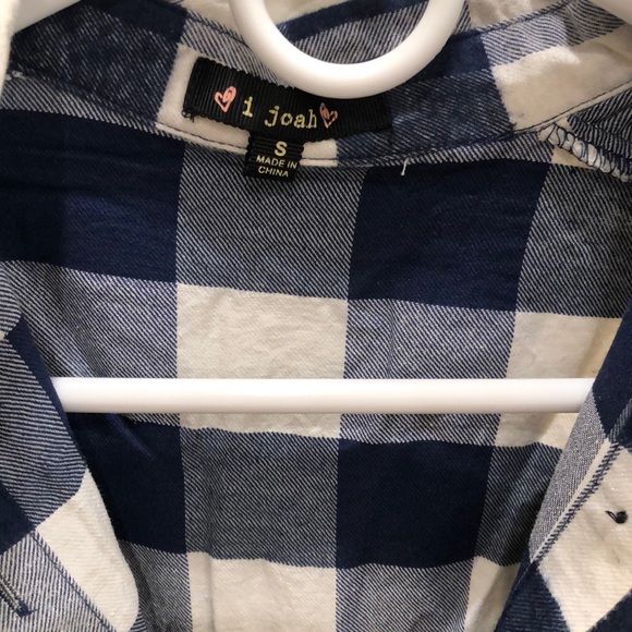 Flannel - Picture 2 of 3